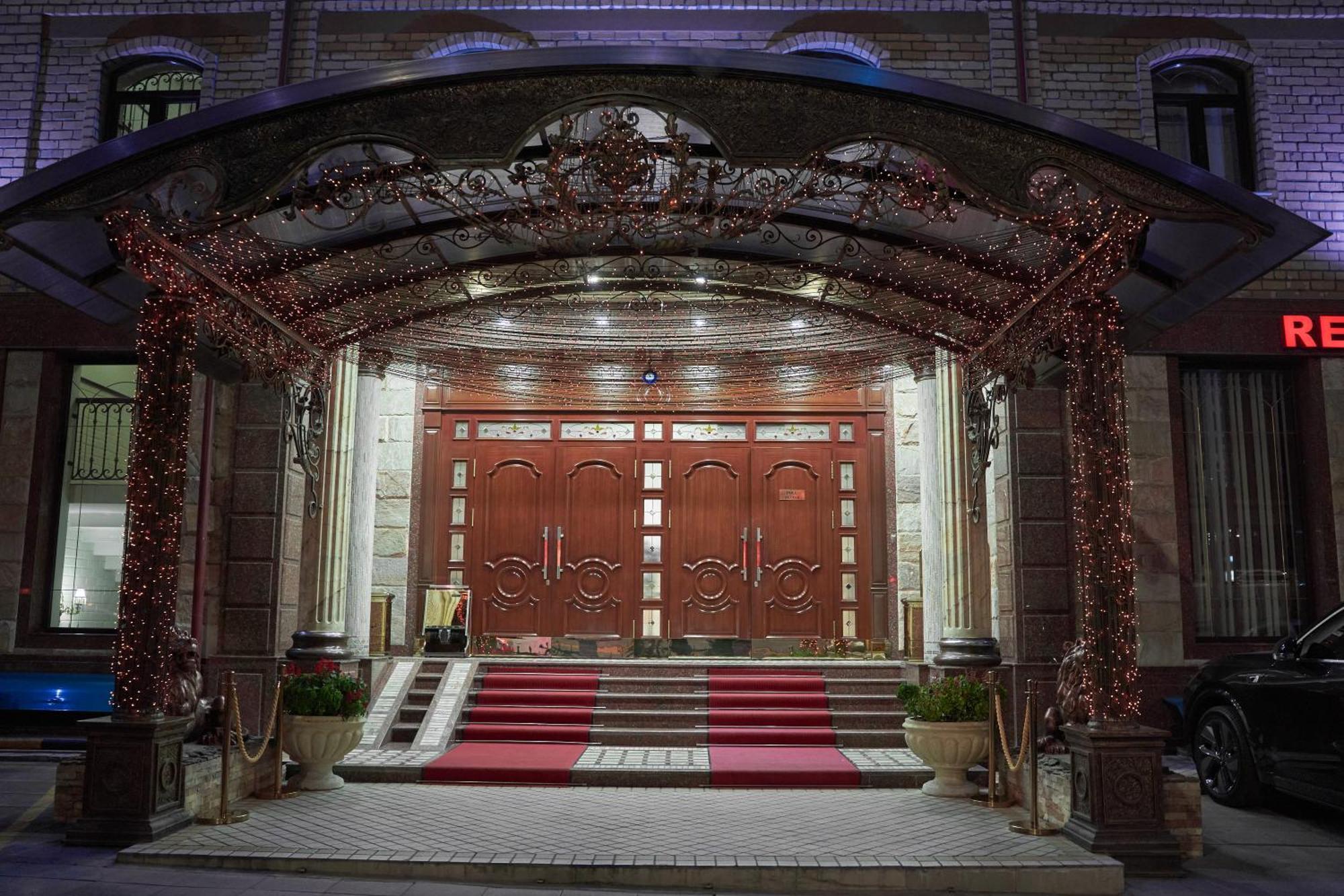 ホテル Rakat Plaza タシュケント エクステリア 写真