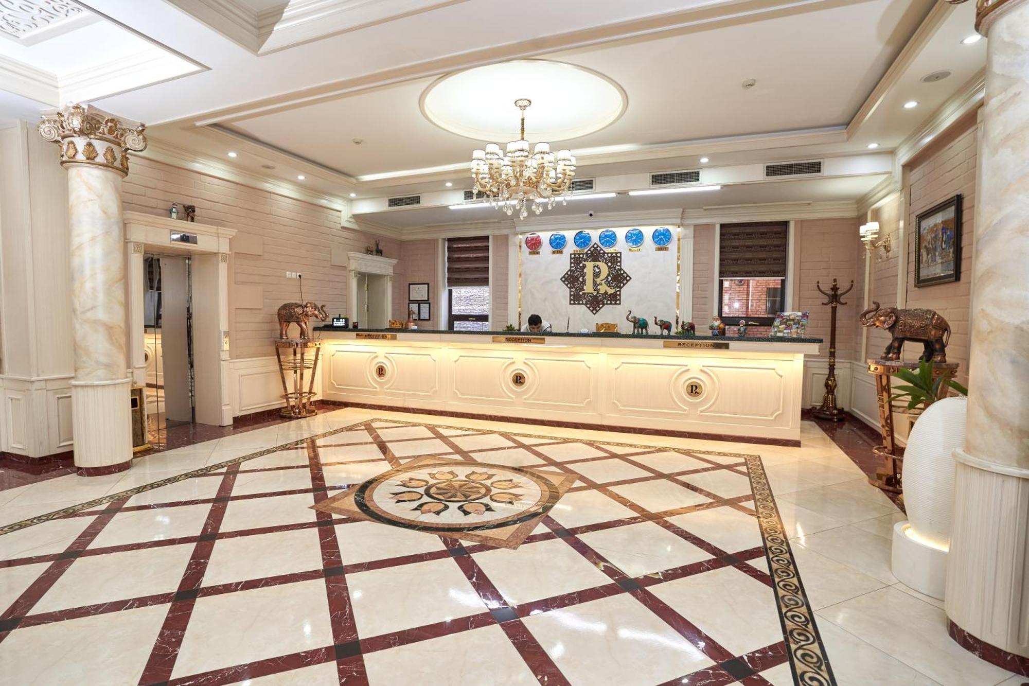 ホテル Rakat Plaza タシュケント エクステリア 写真
